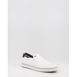 ICONIC SLIP ON SNEAKER