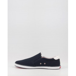 ICONIC SLIP ON SNEAKER