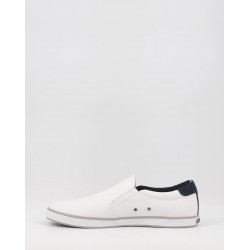 ICONIC SLIP ON SNEAKER
