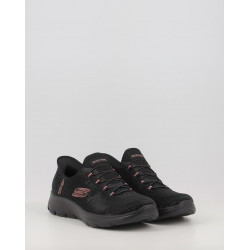 SLIP INS SUMMITS CLASSY NIGHT 150128