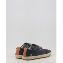 TOURIST WEST PMS10336