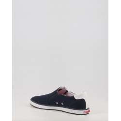 ICONIC SLIP ON SNEAKER
