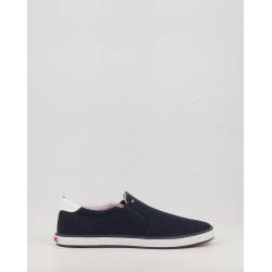 ICONIC SLIP ON SNEAKER