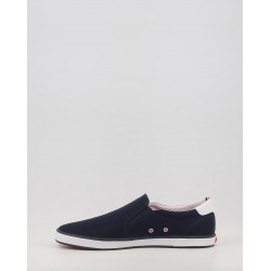 ICONIC SLIP ON SNEAKER