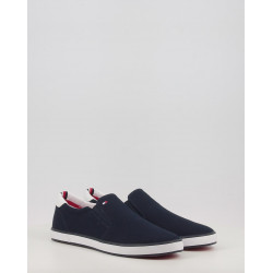 ICONIC SLIP ON SNEAKER